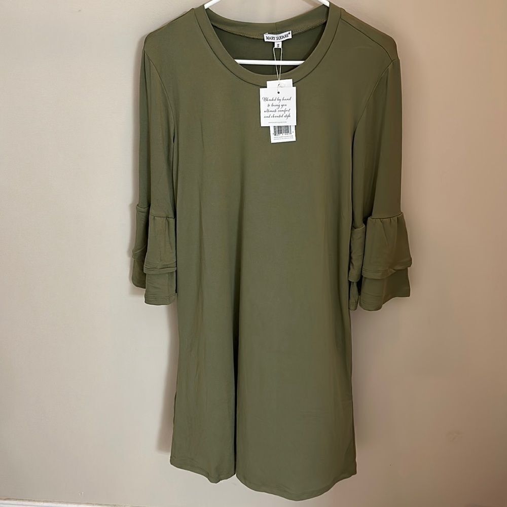 MARY SQUARE Women’s Olive Ruffle Sleeve Dress size S, NWT
